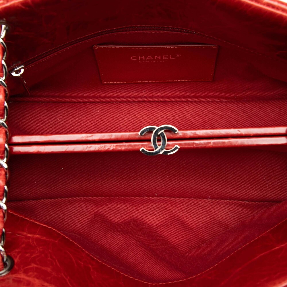 Pre-Loved Chanel Large Glazed Calfskin Mademoiselle Bowling Bag - Picture 4 of 8